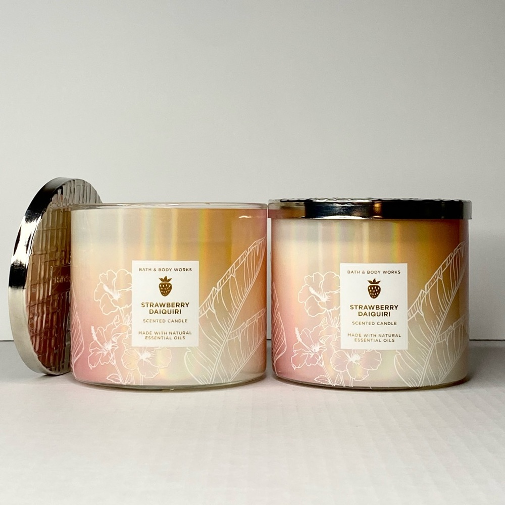 Bath & Body Works Strawberry Daiquiri 3-Wick Candles